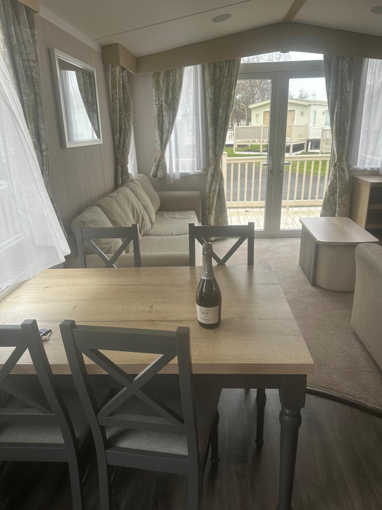 Charming 5-Beds Caravan In Beautiful Seton Sands Port Seton Экстерьер фото